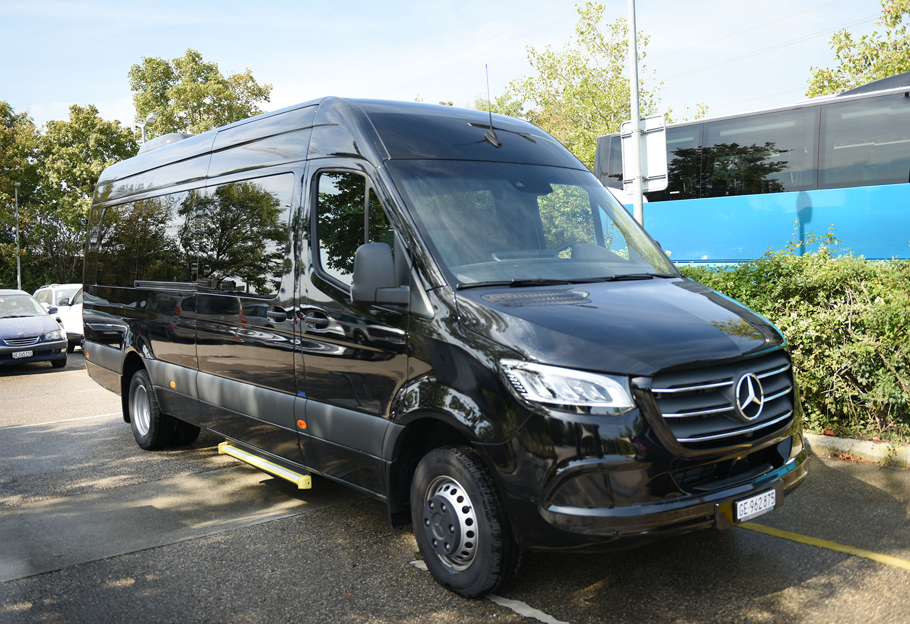 Sprinter Minibus Driver at disposal in Switzerland Eba Eurobus